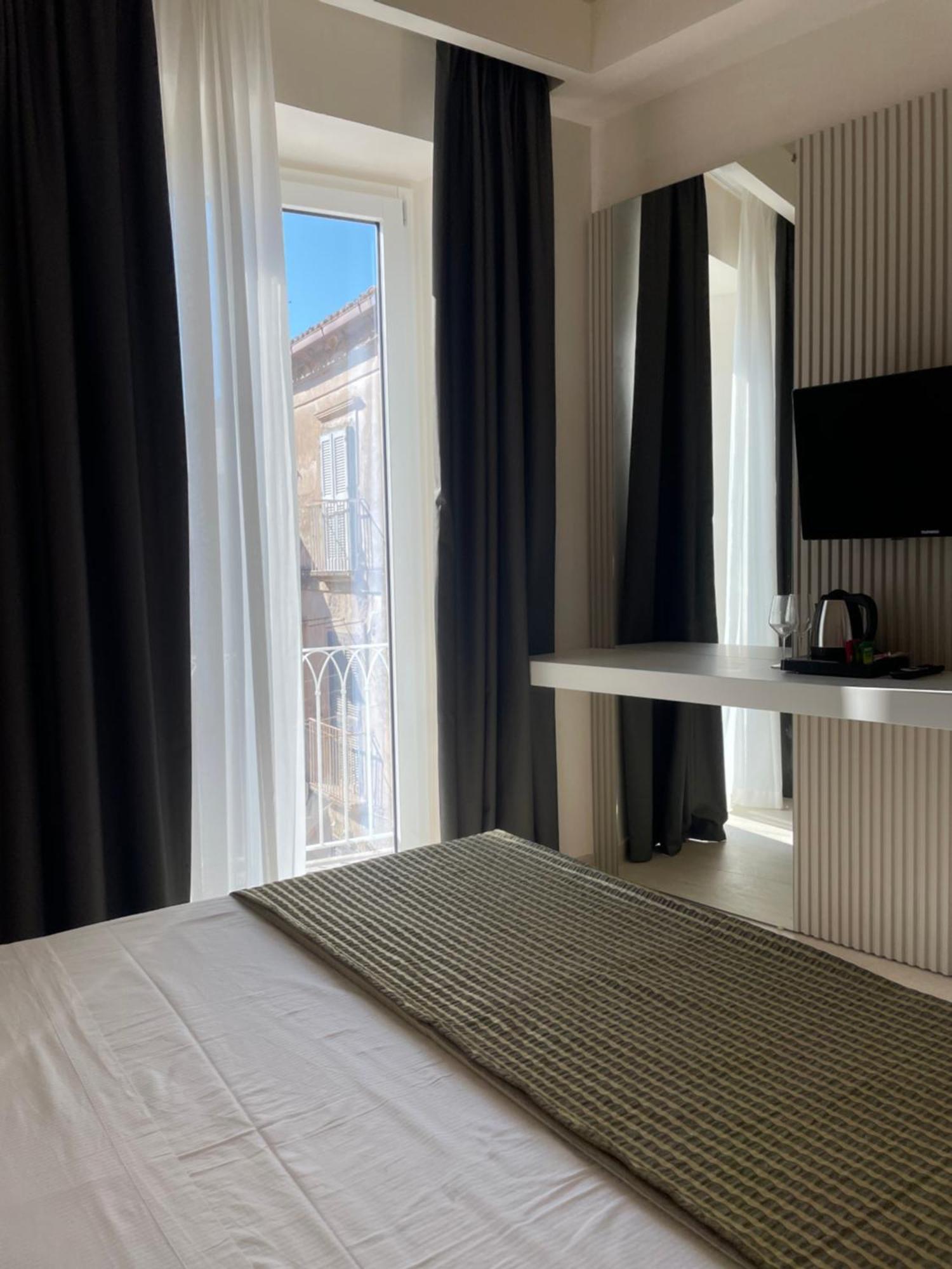 Sun Serenity Suite Tropea Εξωτερικό φωτογραφία